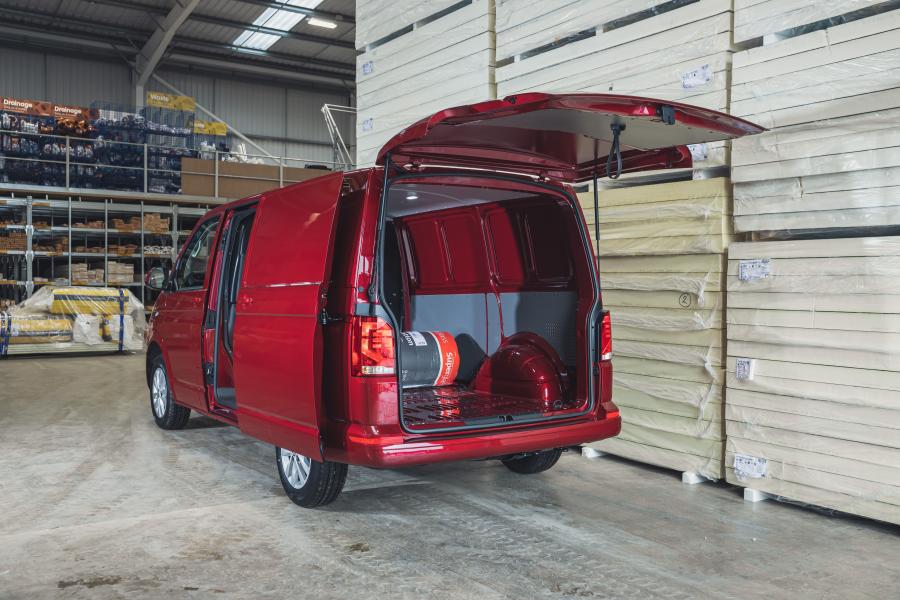  Volkswagen Transporter Van (T6.1) 2020 года  (UK) (фото 27 из 32)